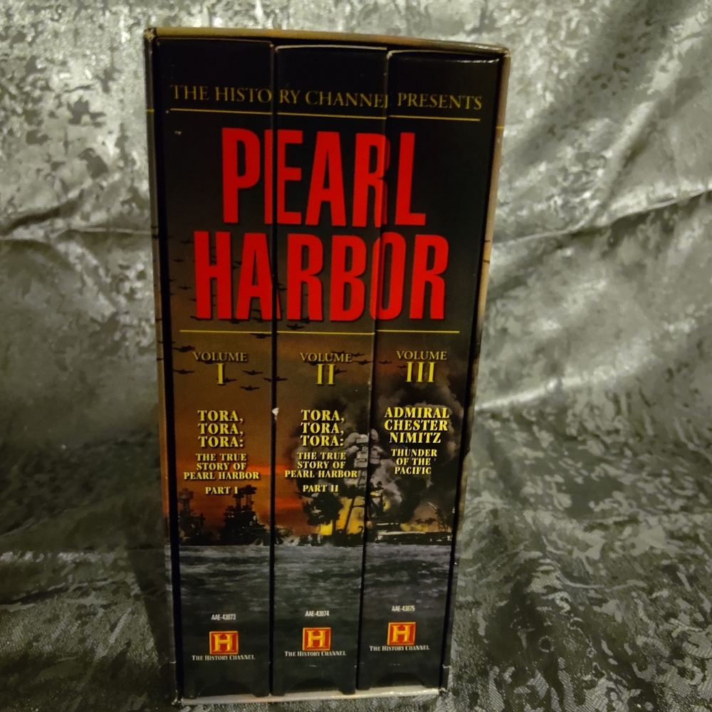3 pc Volume, VSH, Pearl Harbor, by The History Channel